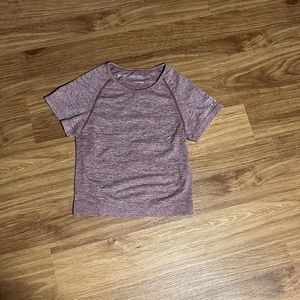 Pink seem less workout cropped gym shirt Size medium